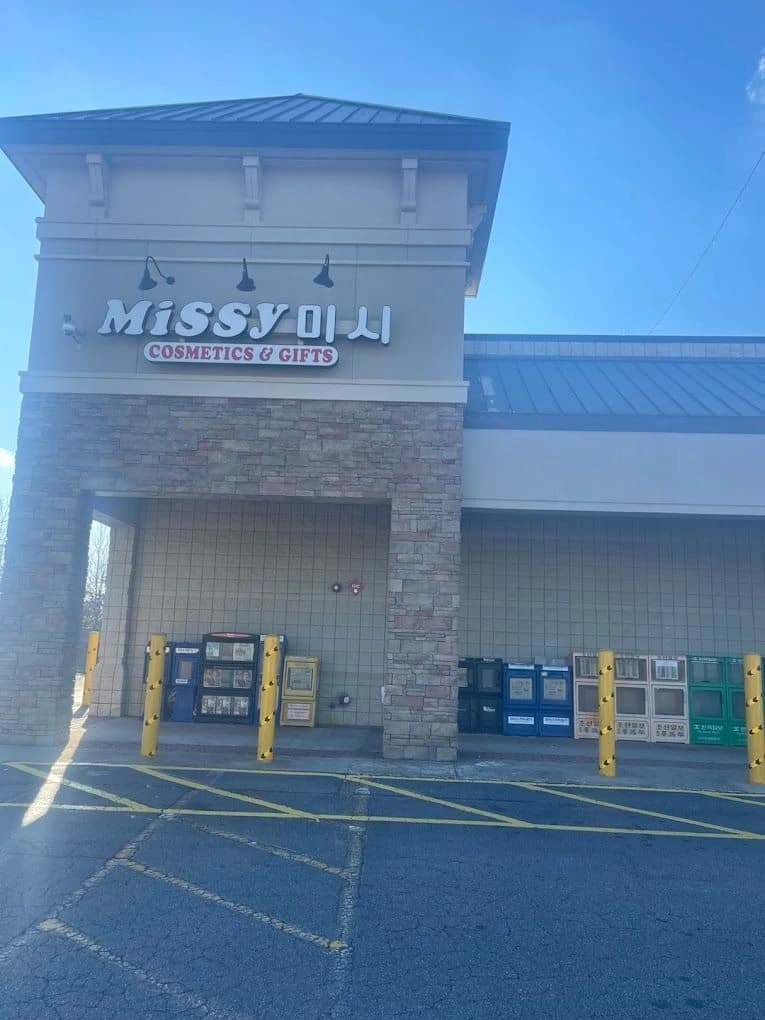 Missy Cosmetics-Suwanee (at H-mart)