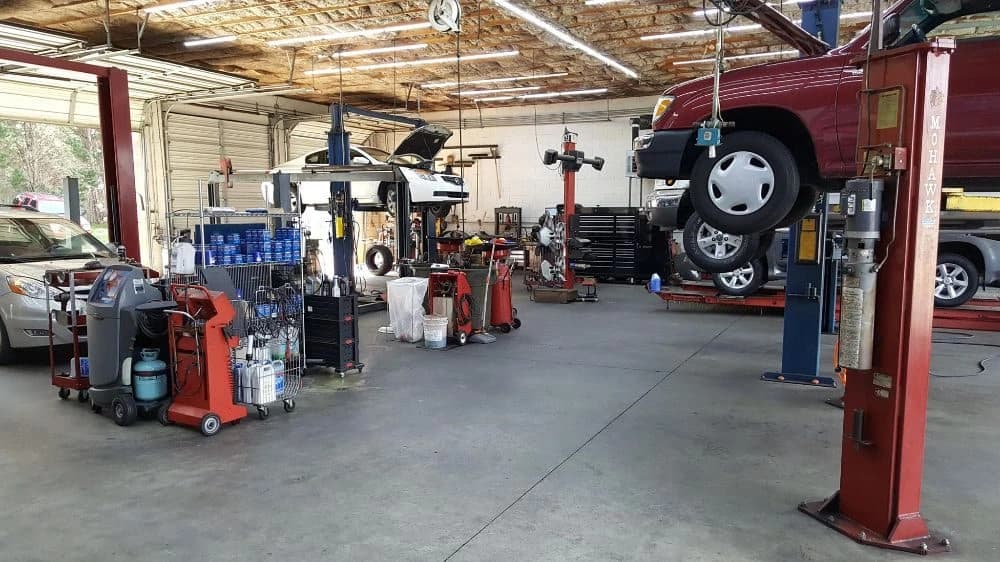 Riverbend Tire & Auto Services Inc (Sonamoo Auto Repair) photo 2